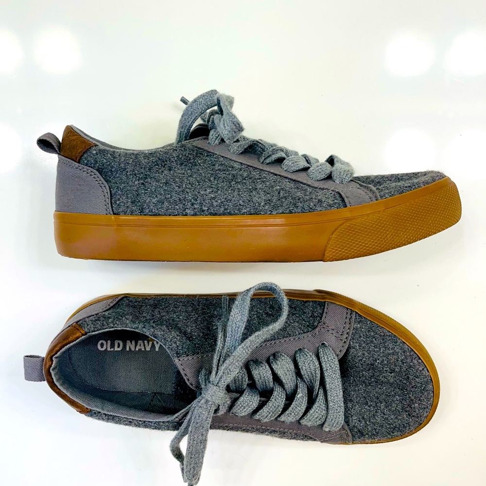 Boys Grey Wool Dress Shoes